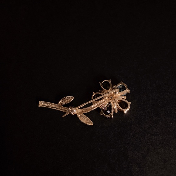Vintage 14k Yellow Gold Multi Gem Stone Flower Brooch - Picture 2 of 3